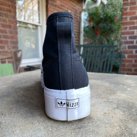 Adidas Nizza Platform Mid, black w/ white stripes - Picture 3 of 12